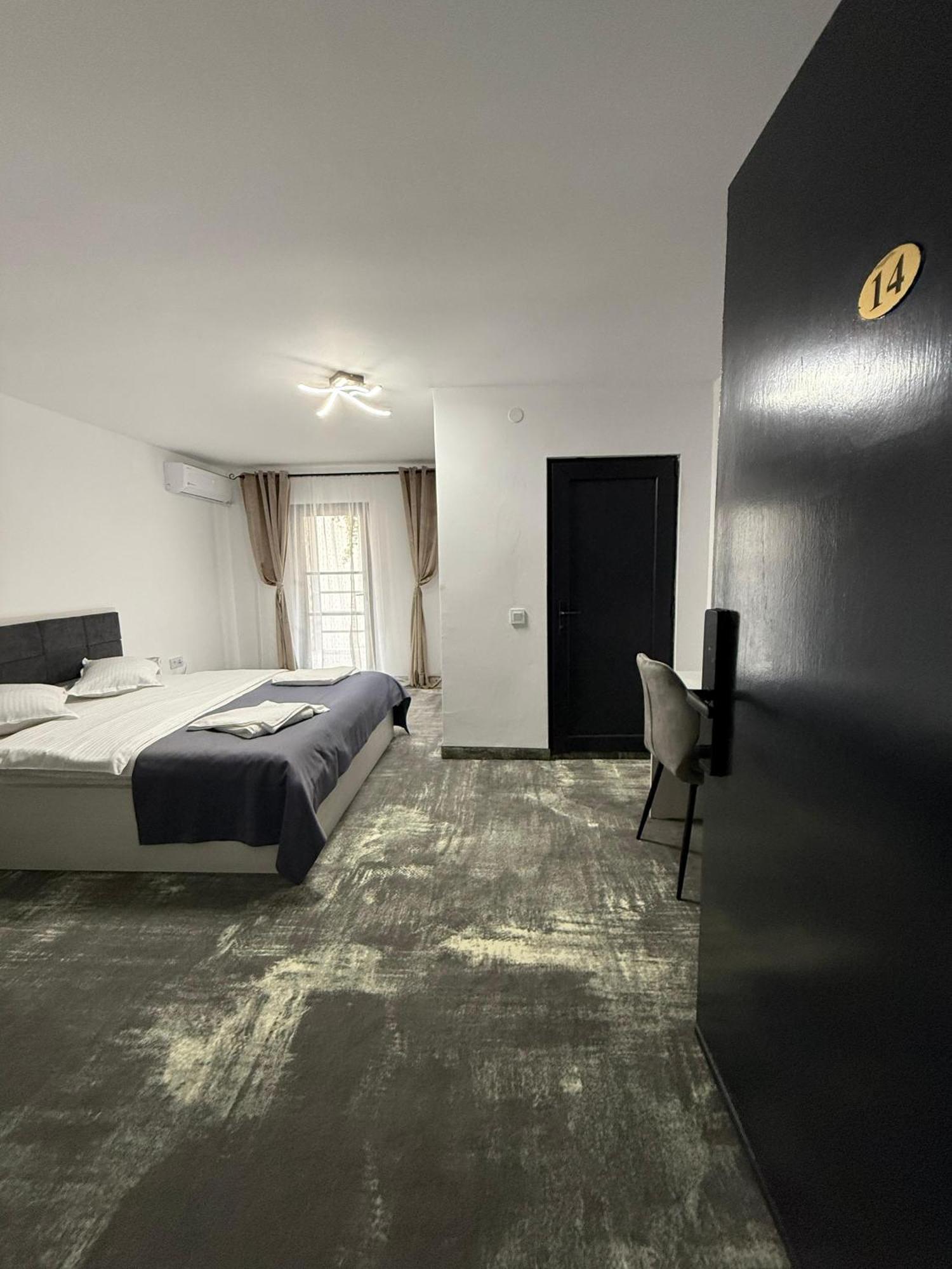 Bam Hotel Вама Веке Екстериор снимка